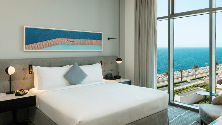 Th8 Palm Dubai Beach Resort